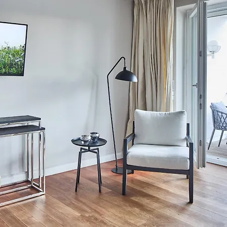 Techts Apartmenthaus * ティメンドルファー・シュトラント